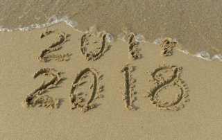 2018 new years resolutions beach sand